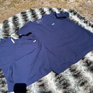 Figs scrub set( navy blue)